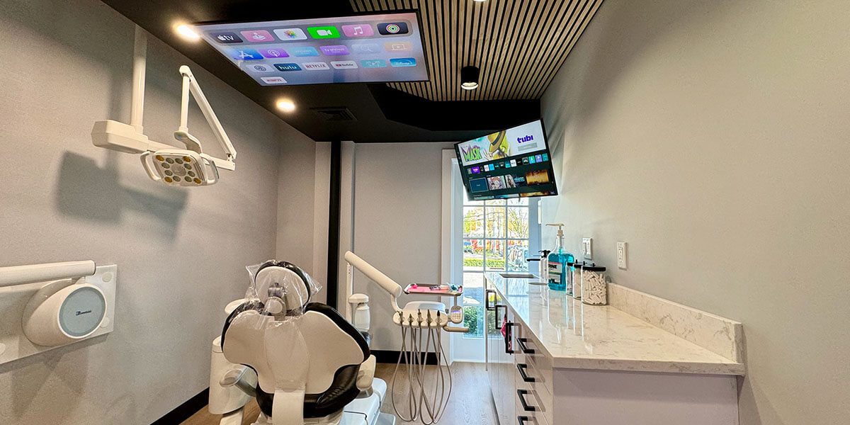 Dental technology decorative image